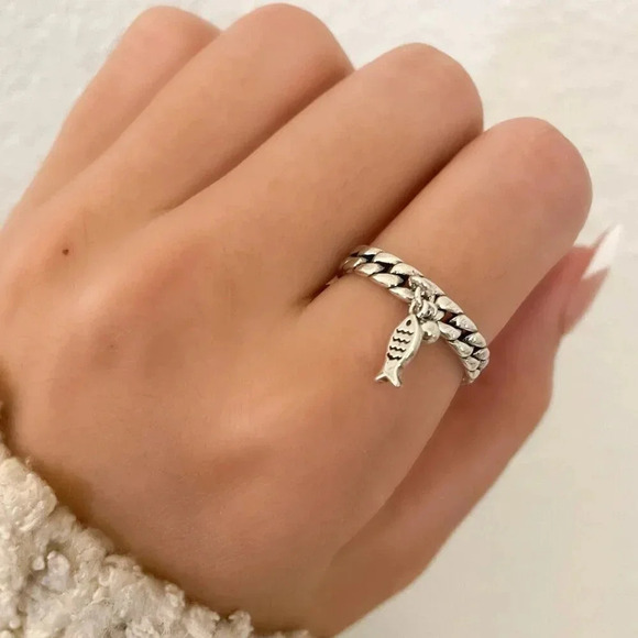 925 Sterling Silver Fish Ring Dangle Fish Ring Dainty Fish Ring Thin Ring Band - Picture 1 of 9